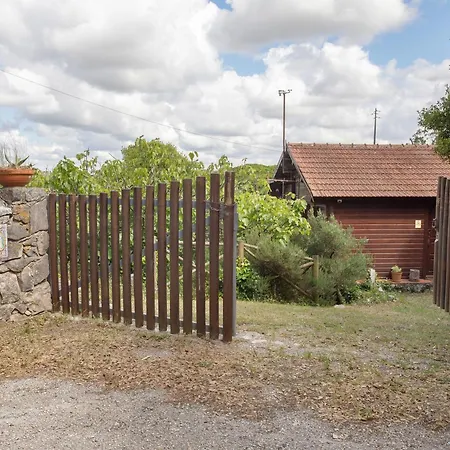 Quinta Do Castelo - Casa De Madeira Lantställe